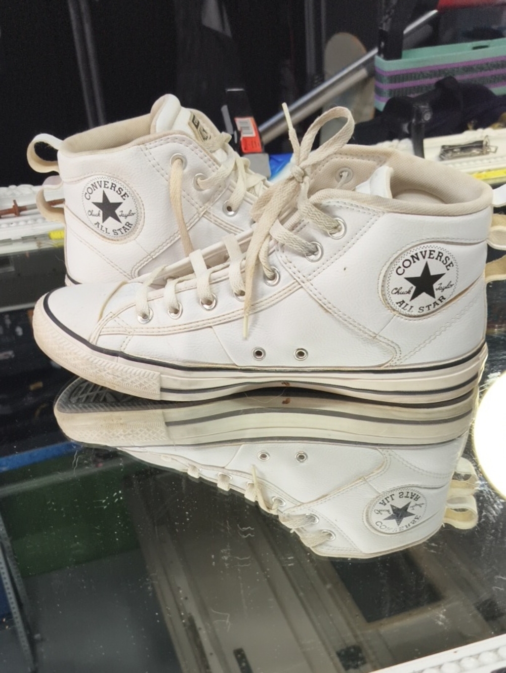 Mens 11 white leather Converse Chuck Taylor All Star mid-top sneakers